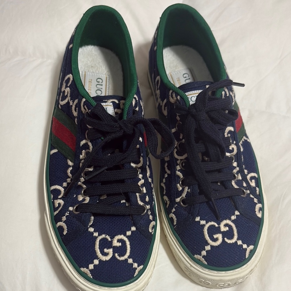 Gucci Navy and Green Logo Sneakers